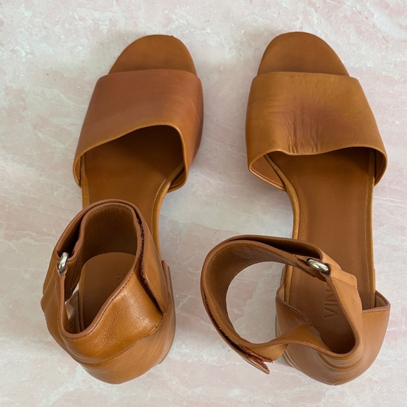 Vince Women's Brown Italian Leather Block Heel Sandals - Picture 8 of 8